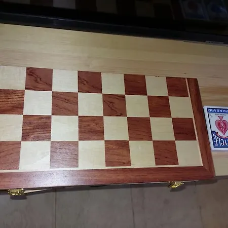 Augusto - A Family House With Pool In The Heart Of Lägenhet Lisboa