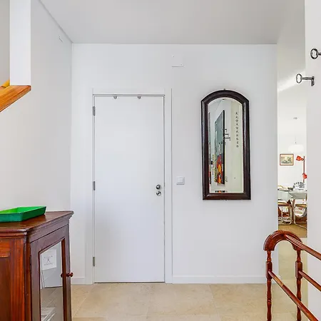 Augusto - A Family House With Pool In The Heart Of Lisbon * Lisbon