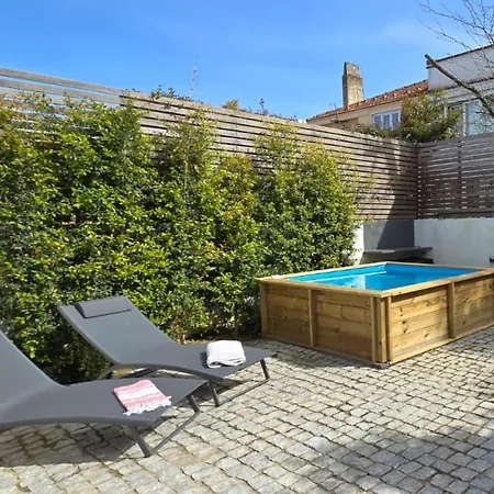 Apartment Augusto - A Family House With Pool In The Heart Of Lisbon Lisbon