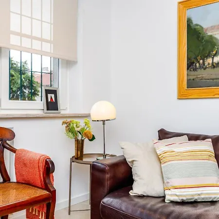 Augusto - A Family House With Pool In The Heart Of