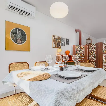 Augusto - A Family House With Pool In The Heart Of Apartmán Lisboa