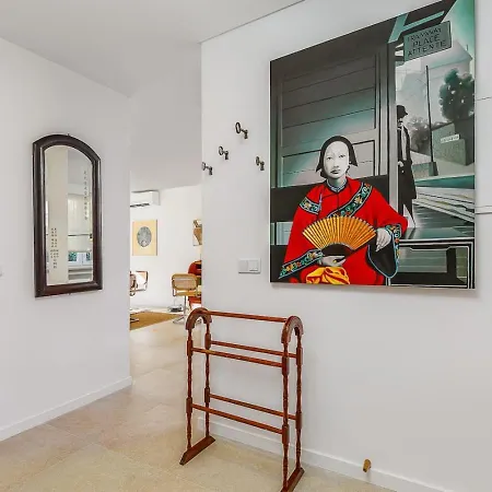 Augusto - A Family House With Pool In The Heart Of * Lisboa
