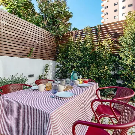 Apartmán Augusto - A Family House With Pool In The Heart Of Lisboa