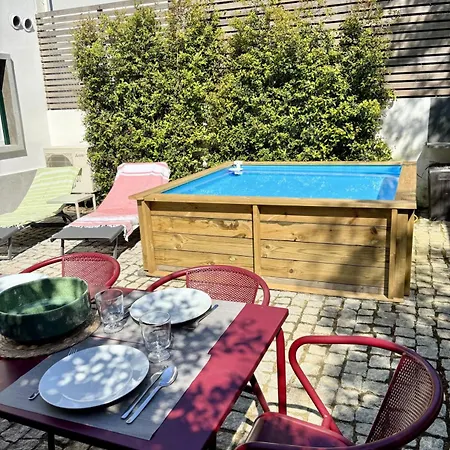Augusto - A Family House With Pool In The Heart Of *