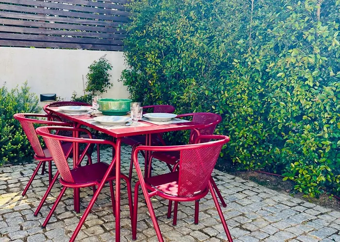 Appartement Augusto - A Family House With Pool In The Heart Of Lisboa