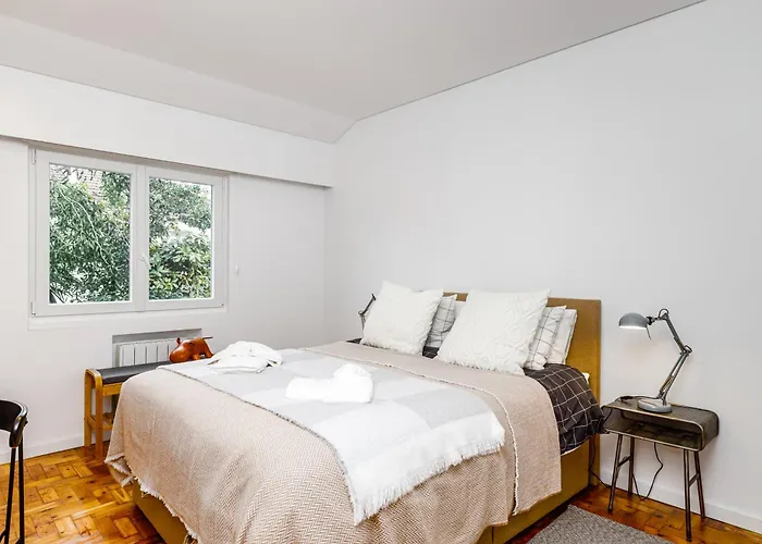 아파트 Augusto - A Family House With Pool In The Heart Of 리스본