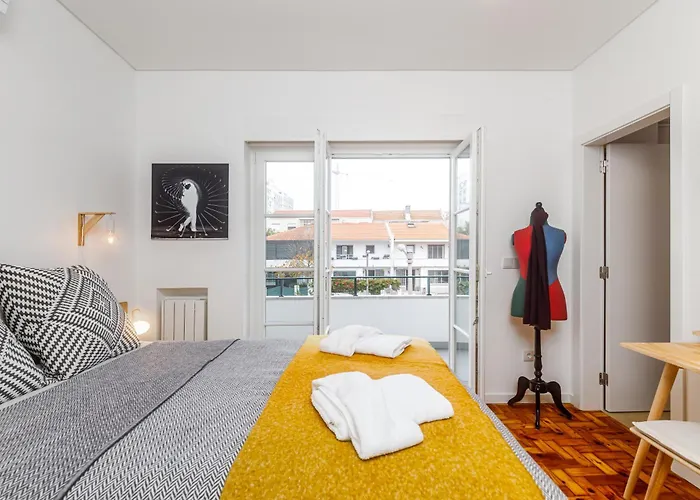 Augusto - A Family House With Pool In The Heart Of *