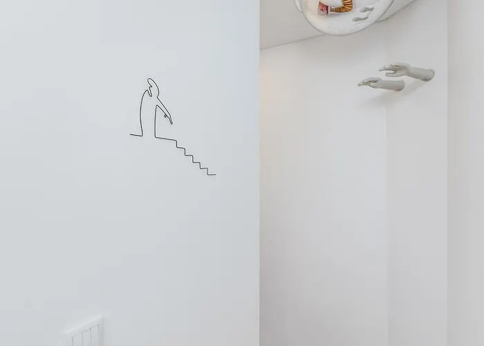 Augusto - A Family House With Pool In The Heart Of Lägenhet Lisboa