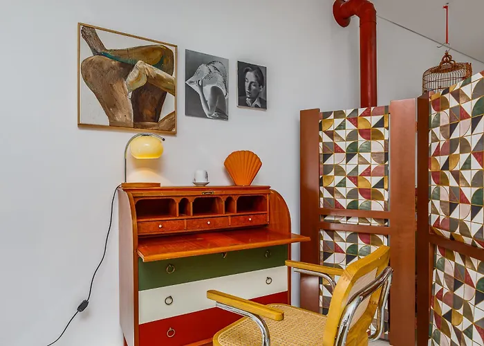 Augusto - A Family House With Pool In The Heart Of Lägenhet *
